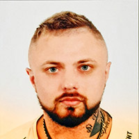 Сергей - Менеджер отдела продаж